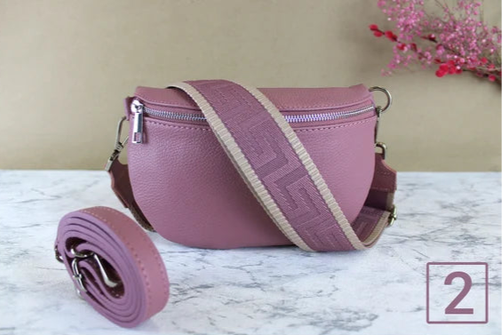 Rosa Ledertasche mit Riemen – Stilvolle Handtasche für Jeden Anlass