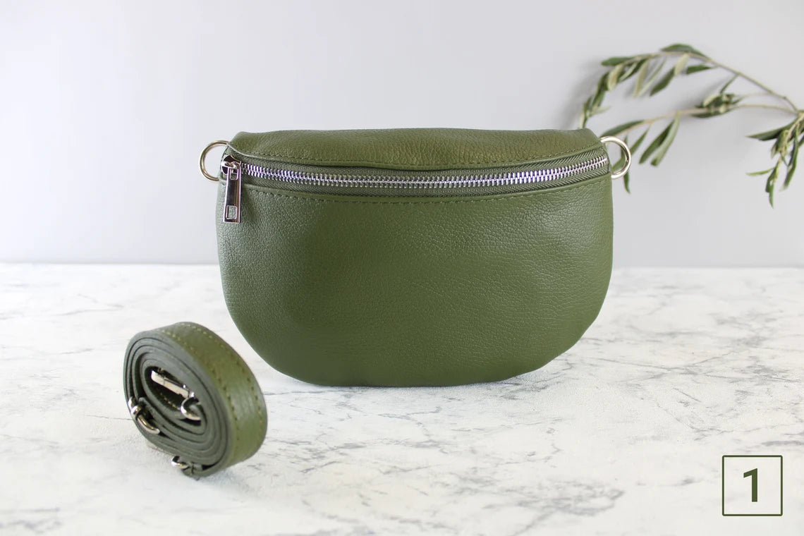 Khaki Grüne Ledertasche mit Riemen