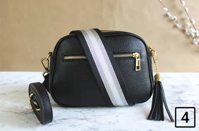 Gold Schwarze Ledertasche mit Riemen